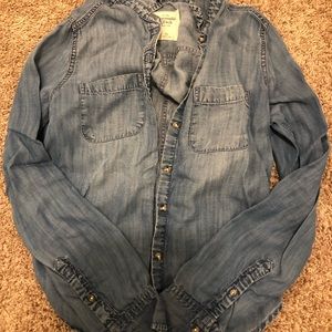 Abercrombie & Fitch Jean Shirt